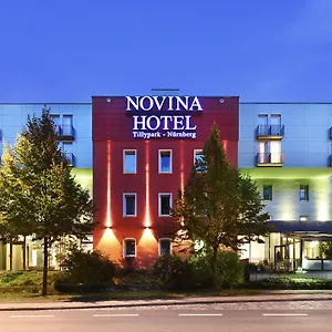 Novina Tillypark מלון