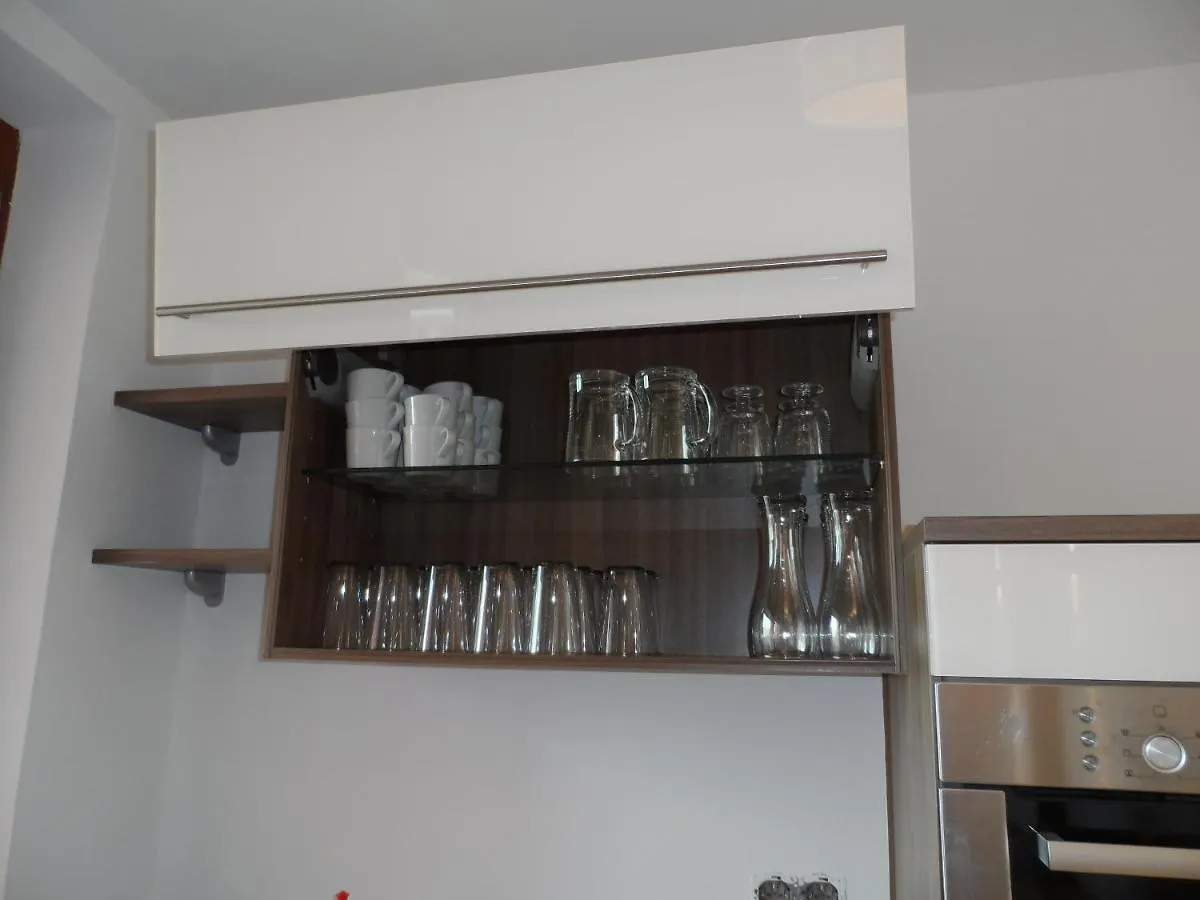 Rum i privatbostad Aaa Meetinn Townhouse Nürnberg